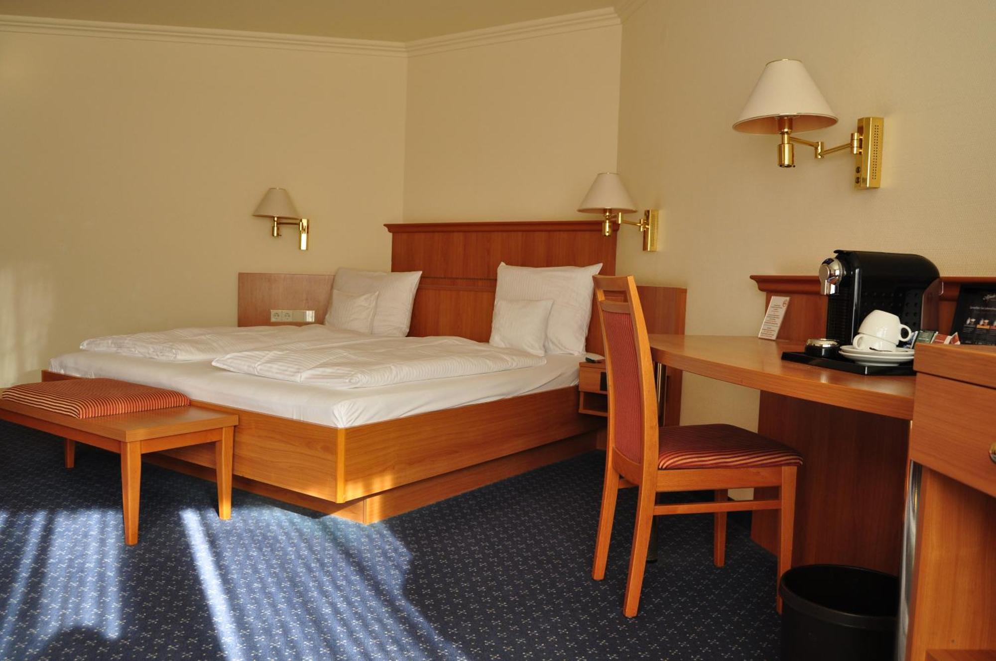 Parkhotel Bad Homburg Бад Хомбург фор дер Хьое Екстериор снимка