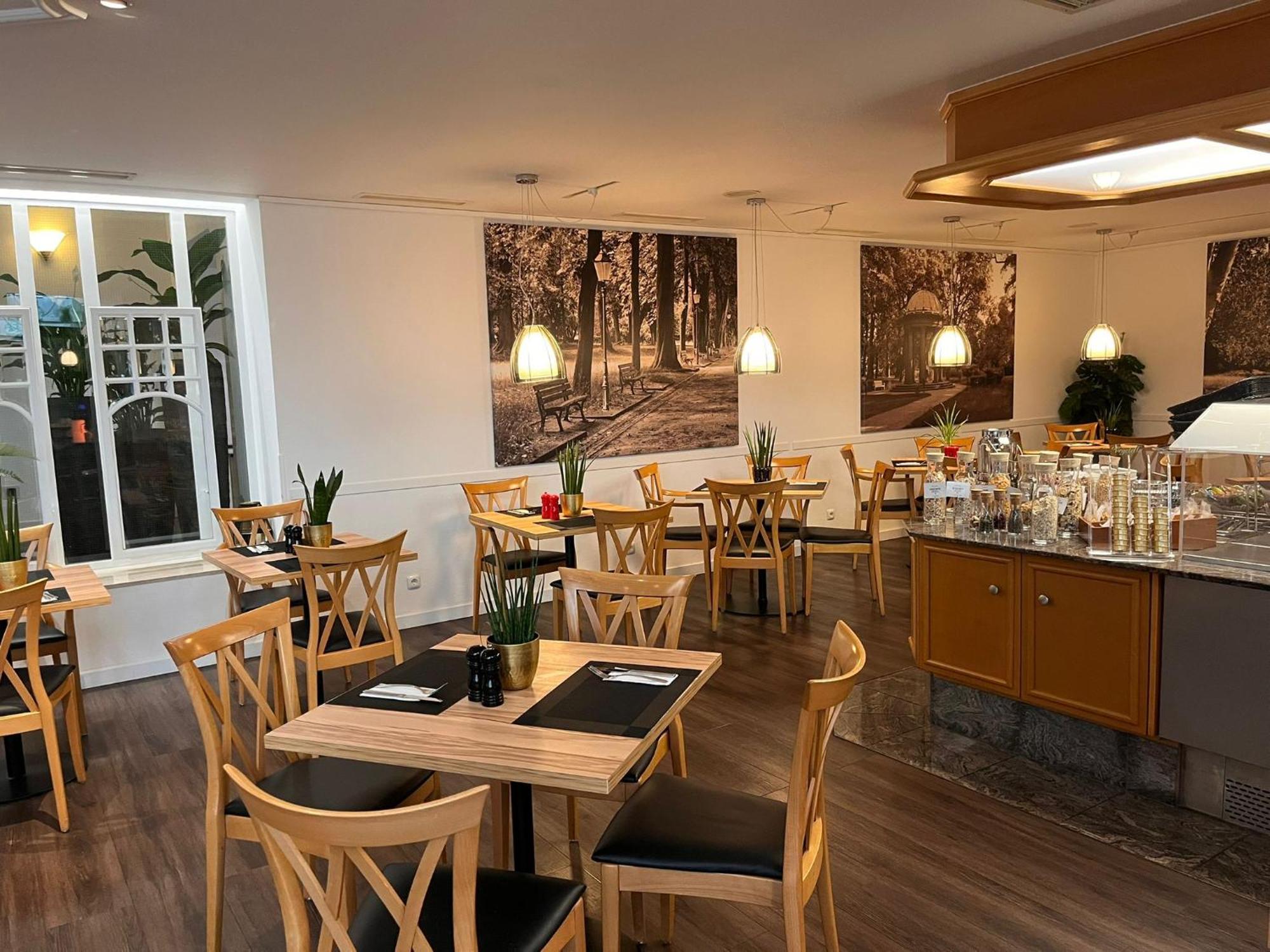 Parkhotel Bad Homburg Бад Хомбург фор дер Хьое Екстериор снимка