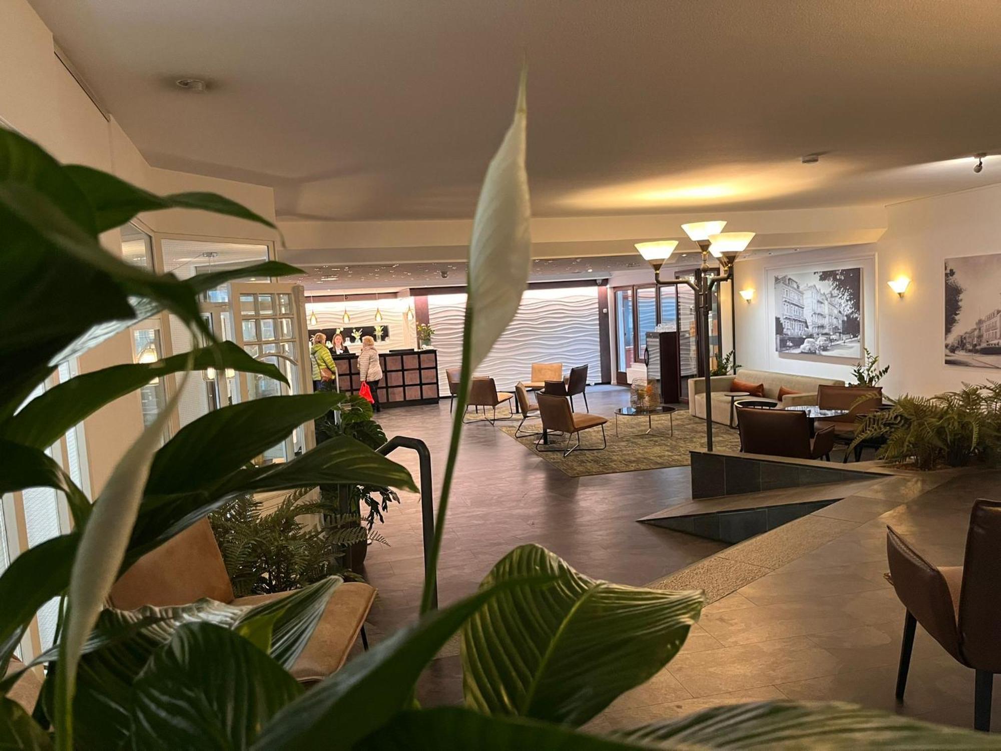 Parkhotel Bad Homburg Бад Хомбург фор дер Хьое Екстериор снимка