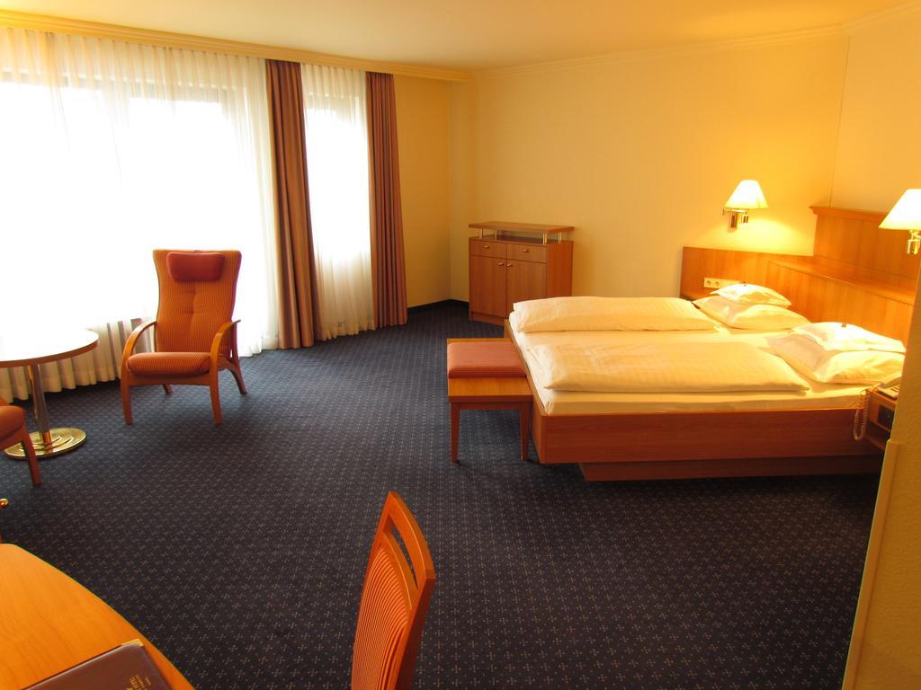 Parkhotel Bad Homburg Бад Хомбург фор дер Хьое Екстериор снимка